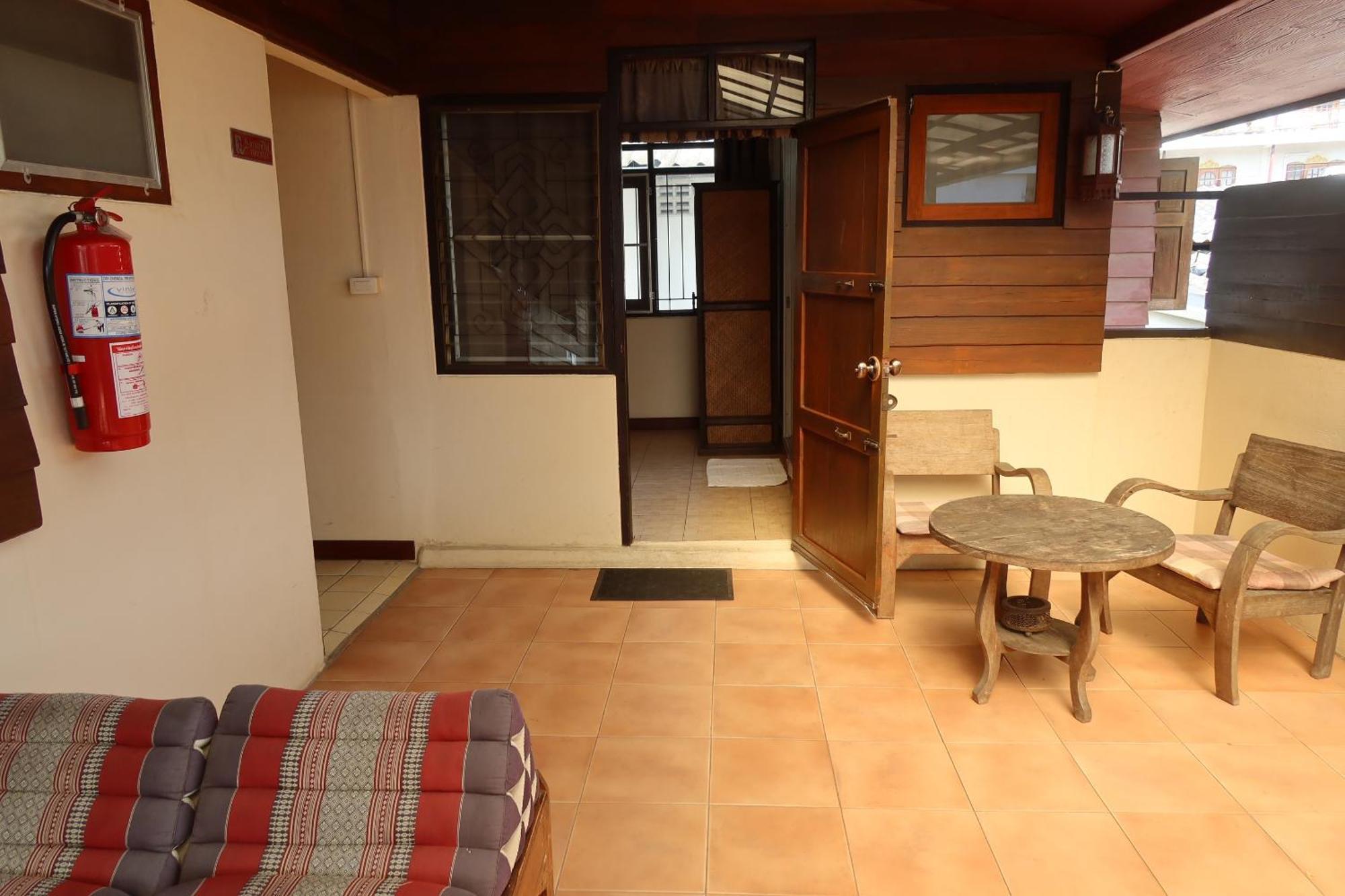 Banjai Garden Guesthouse Chiang Mai Exterior photo